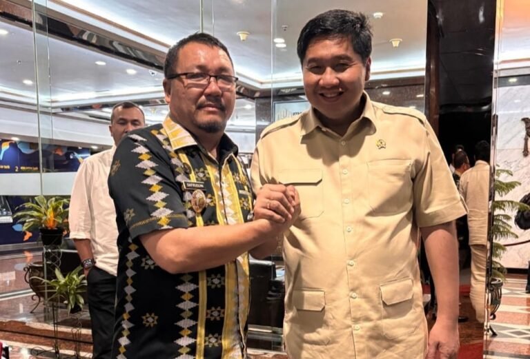 DEBAD0EA-B641-4DFE-819A-3E978441E77C